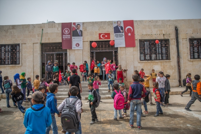 Terörden temizlenen Afrin’de çocuklar ders başı yaptı